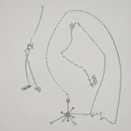 Collier Kaboom, Efva Attling , defekt, silver 925/1000 Vikt: 5,1 g