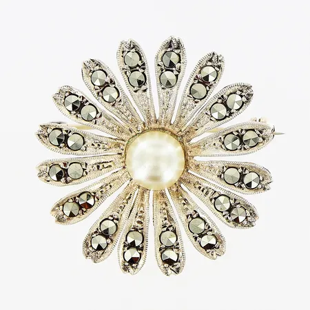 Brosch, pärlimitation, markasiter, 34x34mm, 830/1000 silver  Vikt: 8,2 g