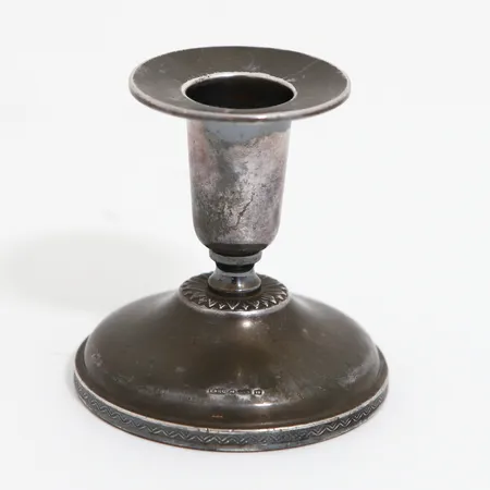 Ljusstake, höjd: 7cm, fylld botten, silver 830/1000, bruttovikt: 104,9 gram Vikt: 0 g