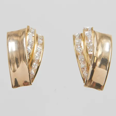 Ett par örhängen, vita stenar, defekta, saknar stenar, 9K Vikt: 1,8 g