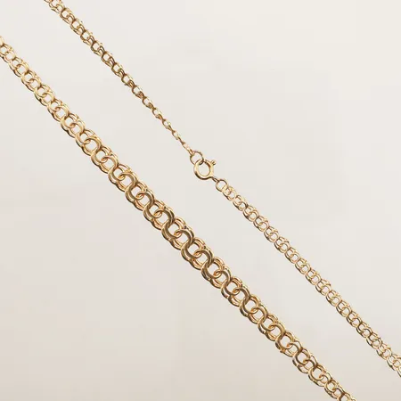 Collier doserad Bismarck, längd 45cm, bredd 3,5-7mm, skadat lås, 18K  Vikt: 11,2 g