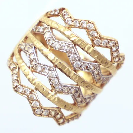 Ring 2-färgad, Ø18¼, bredd 4-23 mm, 18k Vikt: 6,6 g