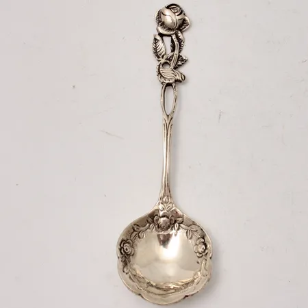 Defekt silver, 830/1000, vikt 16,14g.