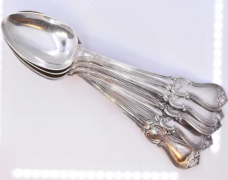 6 st skedar, modell Olga, längd 19 cm, silver 830/1000. Vikt: 212 g