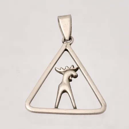 Hänge i silver, mått 20,3x28,3mm, 830/1000, tillverkad av A Ohlsson & Co, vikt 1,25g.