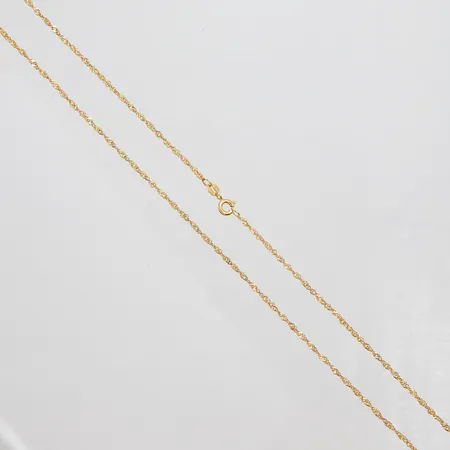 Kedja Singapore, längd ca 44,5cm, bredd 1,2mm, 9K Vikt: 1,6 g