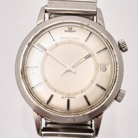 Herrur Jaeger LeCoultre Memovox i stål med flexband, Ø37mm, boett-nr 103047 märkt 855 på insidan, cal 825, verk-nr 1870374, hammarautomat, larmet fungerar.