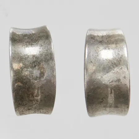 Ett par örhängen, ca 13,5 x 7mm, GHA, 925/1000 silver Vikt: 2,7 g