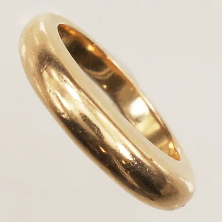 Ring, stl 19½, bredd 5,4mm, år 2000, 18K  Vikt: 16,5 g