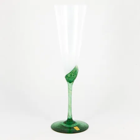 Champagneglas, Christopher Ramsey, Johansfors, höjd: 24,5cm, Ø6,5cm, etikettmärkt, signerad 94006-14 Vikt: 0 g Skickas med paket.