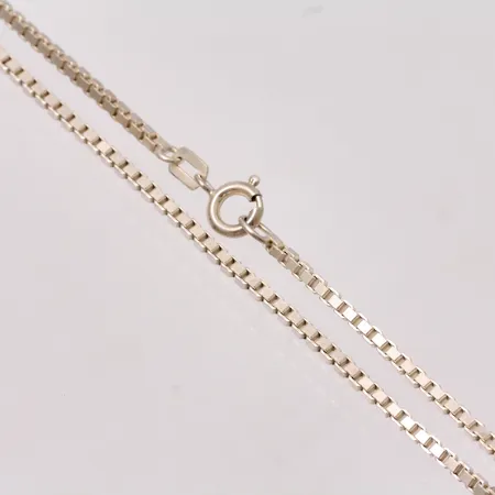 Kedja i silver, 80cm, Venezia, bredd 1,7mm, 835/1000, vikt 13,54g.
