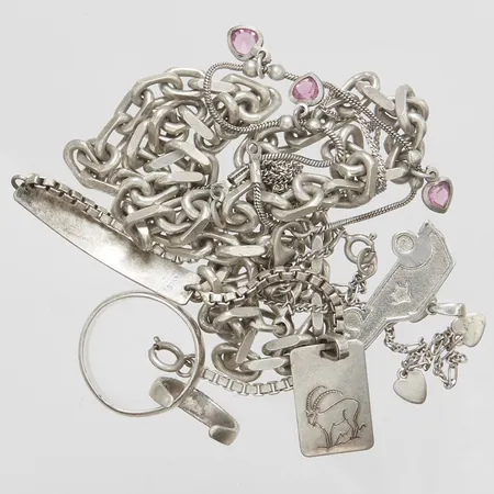 Diverse silver, defekta, 925/1000 silver Vikt: 77,7 g