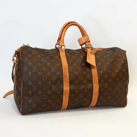Väska Louis Vuitton Keepall 50, axelrem, 50x23x29cm, datumkoden delvis bortsliten, 1990-tal, dustbag, bruksslitage, fläckar, beslag med färgbortfall, slitare på läderdetaljer Vikt: 0 g