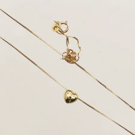 Kedja, integrerat hänge, defekt, av, 18K  Vikt: 1 g