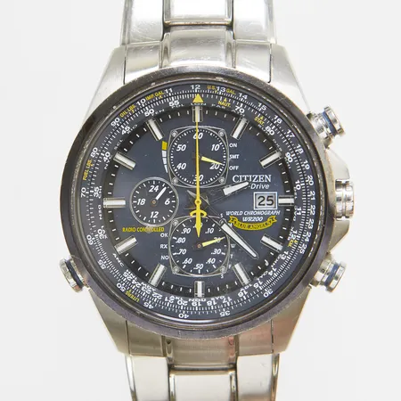 Herrur Citizen Eco-Drive WR200 Blue Angels, stål, quartz, 43mm, refnr H800-S081157, snr 931030434, stållänk, repig boett samt länkar, inga tillbehör.