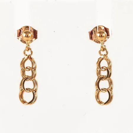 Hängande örhängen, Bismarck i 18K guld. De är 3 - 5 mm breda, 20,5 mm långa och väger 1,4g.