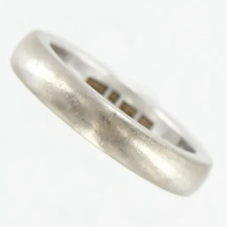 Ring slät vitguld, st17¼, bredd: 4,1mm, gravyr, 18K  Vikt: 9 g