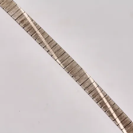 Kedja i silver, 40,5cm, bredd 5mm, 830/1000, vikt 20,97g.