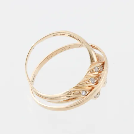 Trasigt guld,14k. Vikt: 5,3 g