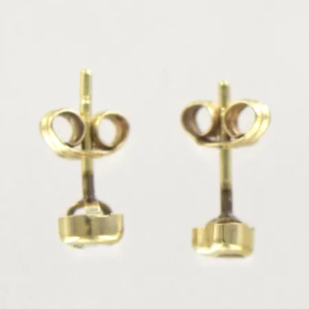 Ett par örhängen med sten, bredd 3,8 mm, 18K Vikt: 0,5 g