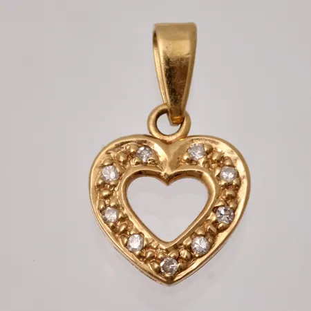  Hänge i 18K guld, Hjärta, mått 9,1x14,5mm, 9st diamanter, 8/8slipning, tillverkad av Guldfynd, vikt 0,67g.