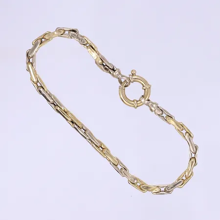 Armband, 21cm, bredd 4mm, ihåligt, defekt något buckliga länkar, 18K  Vikt: 8,4 g
