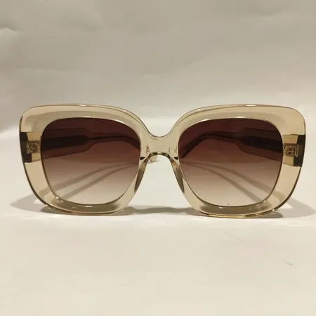 Ett par solglasögon Chimi Core 10 Ecru, 54 21, box, ytterkartong,  Vikt: 0 g