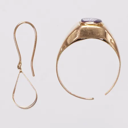 Diverse guld med sten, klippt/av, sten saknas, udda, 18K Vikt: 3 g