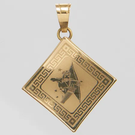 Hänge, längd ca 31mm, bredd 23mm, skev, 14K Vikt: 1 g