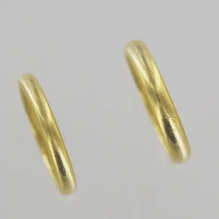 Ringar, Ø 19/20 m, gravyr, 23K Vikt: 12,3 g