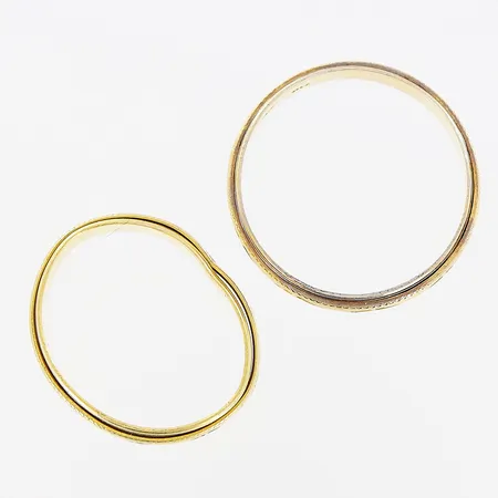 2 ringar, defekter, 21K Vikt: 10,2 g
