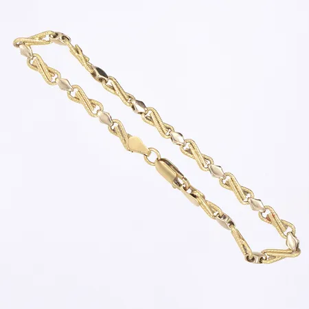 Armband, fantasilänk, längd 19cm, bredd 4mm, bruksslitage, 18K Vikt: 6,5 g