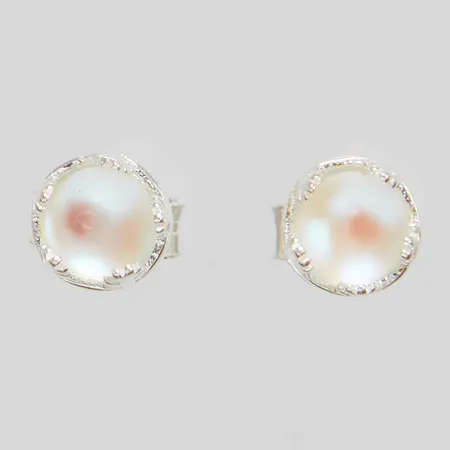 Ett par örhängen, stenar, Ø 5mm, 925/1000 silver Vikt: 0,8 g