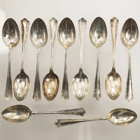 Elva kaffeskedar, längd 11cm, Dufva A G Stockholm 1932, 830/1000 silver Vikt: 178,3 g