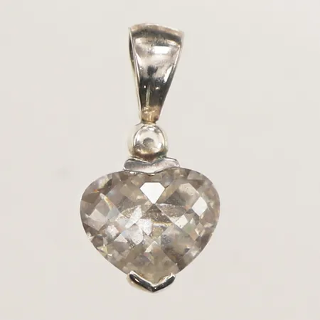 Hänge Hjärta med vit sten, längd 23mm, bredd 12mm, 925/1000 silver Vikt: 4 g