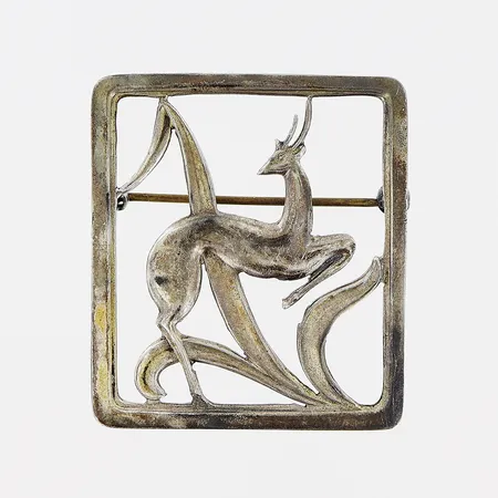 Brosch 40x35mm, CHR.V, svensk importstämpel, silver 830/1000 Vikt: 10,8 g