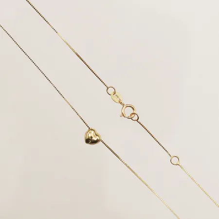 Kedja integrerat hänge hjärta, längd 40-42cm, bredd 0,5-4,5mm, 18K  Vikt: 1 g