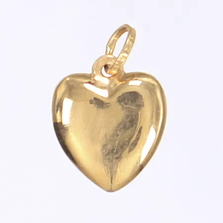 Hänge i form av hjärta, höjd 16mm inkl öglan, 18K Vikt: 0,9 g