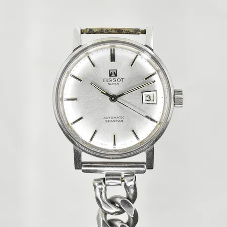 Herrur Tissot Seastar, boett Ø34 mm, automat, datum, stål, vintage, repigt glas, glapp krona, klocklänk i metall. Vikt: 0 g
