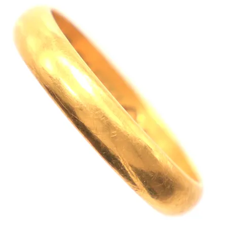 Ring slät, Ø22, bredd: 4mm, gravyr, 23K.  Vikt: 8,2 g