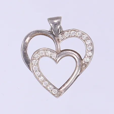 Hänge i form av hjärta med vit stenar, 27x22mm, silver 925/1000  Vikt: 1,7 g