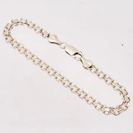 Armband i silver, 20cm, X-länk, bredd 5mm, 925/1000, vikt 6,97g.