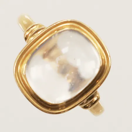 Ring, vit sten, stl 17¼, bredd 14,5mm, 18K Vikt: 4,6 g