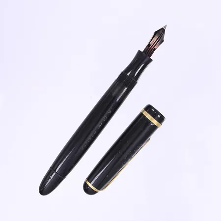 Penna Mont Blanc, 14K i stiftet, ej funktionstestad, gravyr, hårt bruksslitage