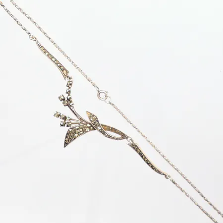 Collier markasiter, silver 835/1000, lås sterling, längd 40cm Vikt: 9 g