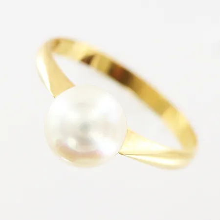 Ring, odlad pärla, Ø7,5mm, stl 17¾, pärla lös, 18K Vikt: 2,8 g