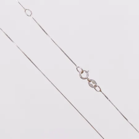 Kedja, Venezia, längd 43/46,5cm, bredd 0,4mm, vitguld, 18K Vikt: 0,9 g