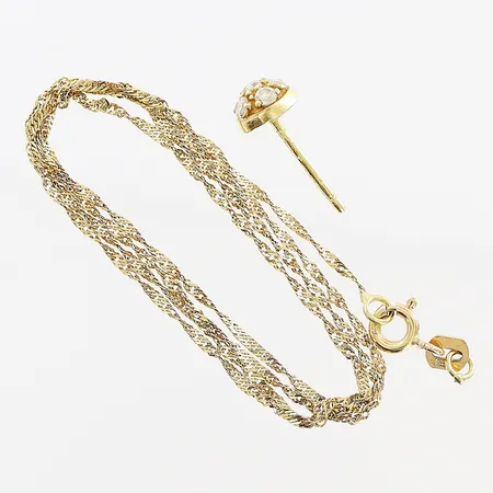 1 kedja, 1 enstaka örhänge, vita stenar, defekt, 18K.  Vikt: 2 g