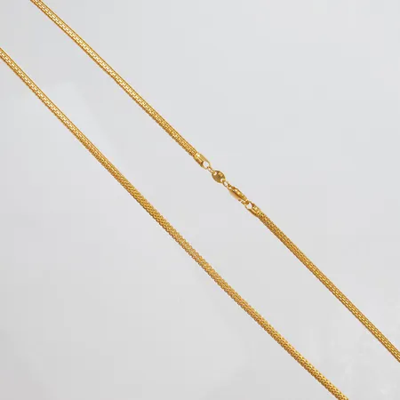 Collier, genombruten dekor, längd ca 51,2cm, bredd 2,5mm, ojämnheter, 22K Vikt: 17,6 g