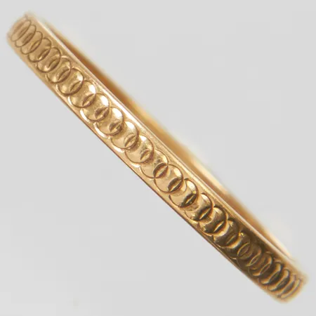 Ring, mönsterdekor, stl 18, bredd 2mm, 18K Vikt: 1,5 g
